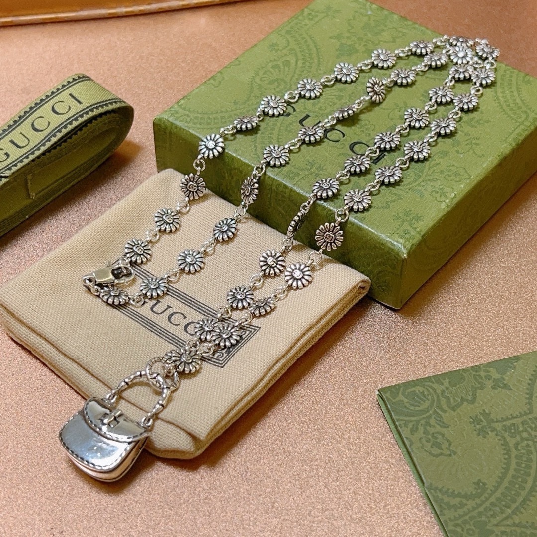 Gucci's latest upgraded Double G classic necklace from the Anger Forest - Jewelry 7