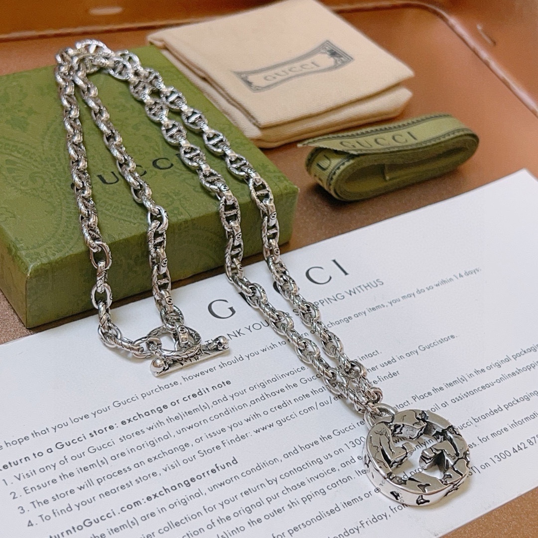Gucci luxury necklace 2
