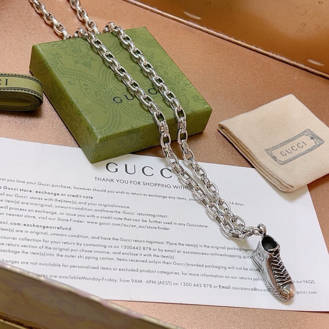 Gucci luxury necklace 8