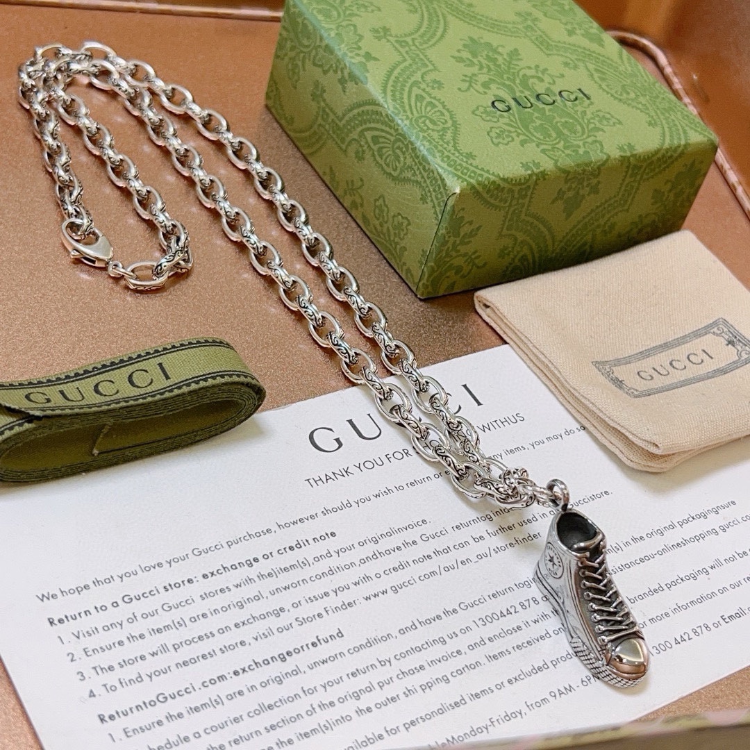 Gucci luxury necklace 2