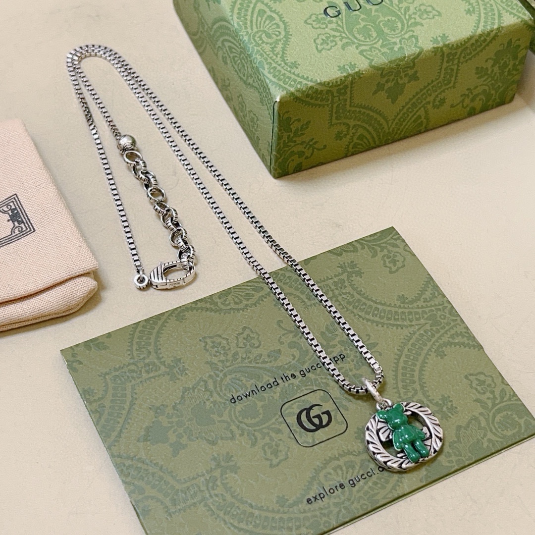 Gucci luxury necklace 4