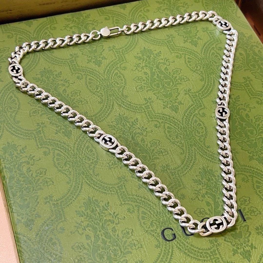 Gucci luxury necklace 2
