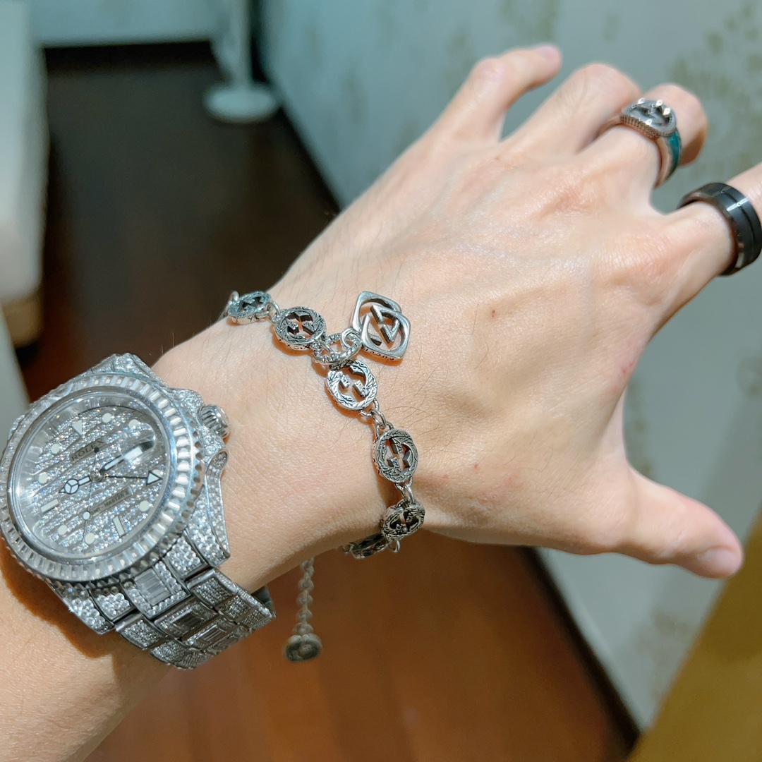 Gucci luxury bracelet 8