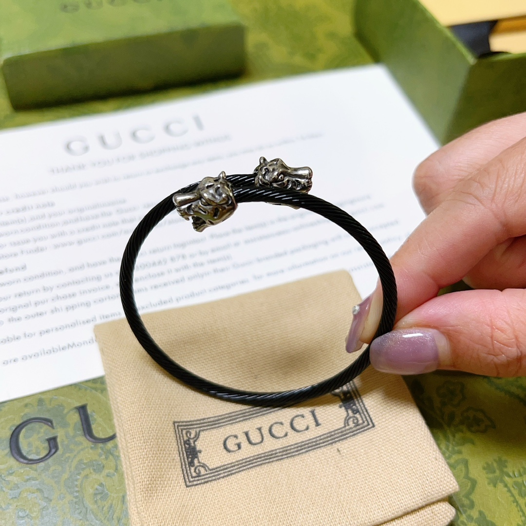 Gucci luxury item 2
