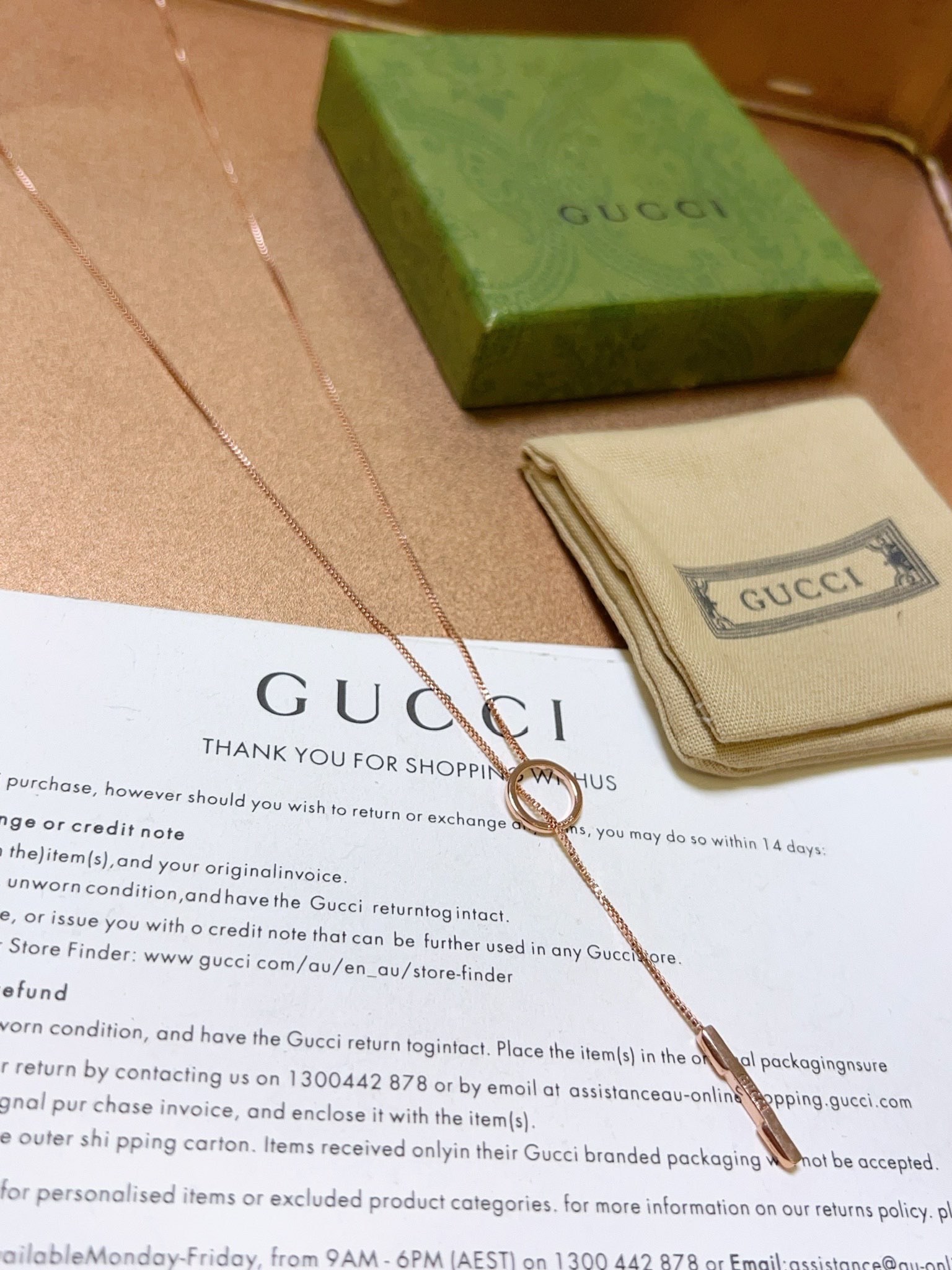 NO:106797,The latest model of Gucci necklace is higher in chain grade, star style, the same style, Anger Forest series, double G classic necklace series, Gucci necklace, details and 18k gold processing, non-market glossy version, this model has been released, Gucci is popular in it, very easy to match with trendy clothes, jewelry quality, gucci, necklace19860909批 古驰项链最新款链条档次更高明星同款Anger Forest系列双G经典款项链系列古驰项链 细节对版18k金处理 非市面亮面版型 这款一直在出 古驰里面热卖款 非常好搭配潮流衣服,饰品精品,gucci,necklace,Jewelry