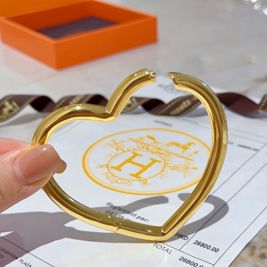 Hermès item 7