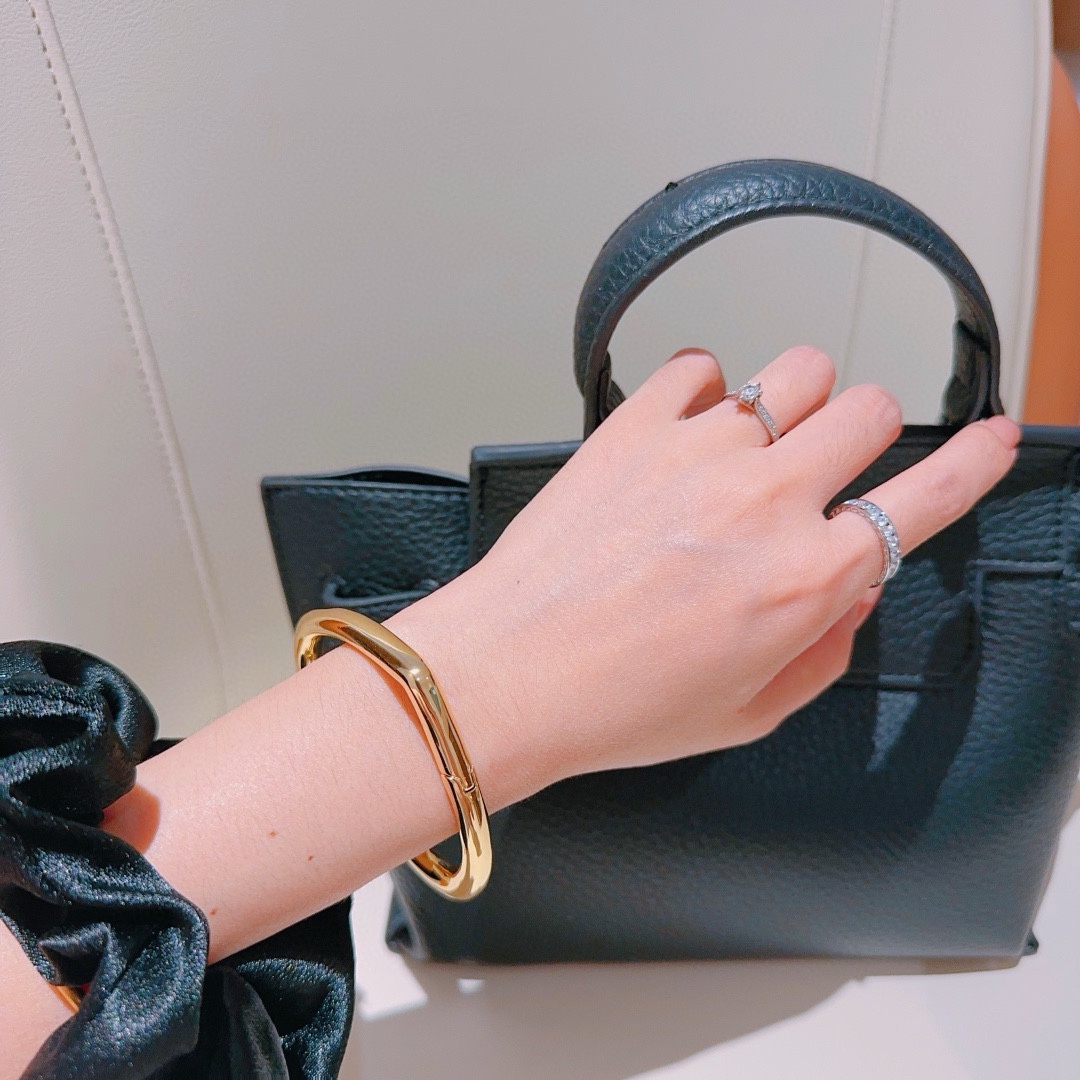 Hermès item 3