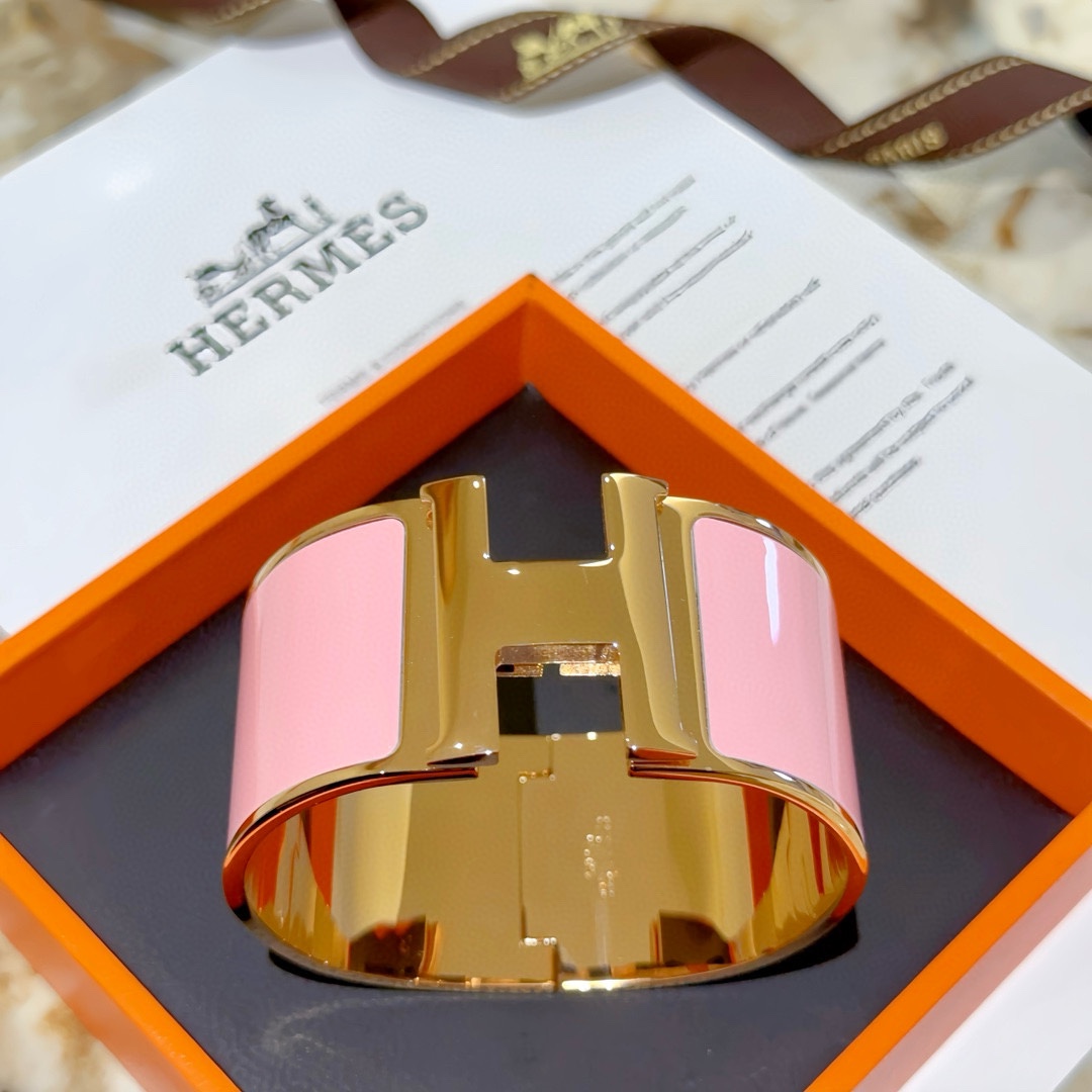 Hermès luxury item 7