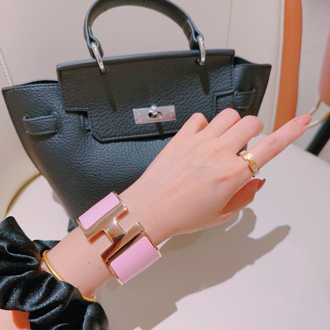 Hermès luxury item 3