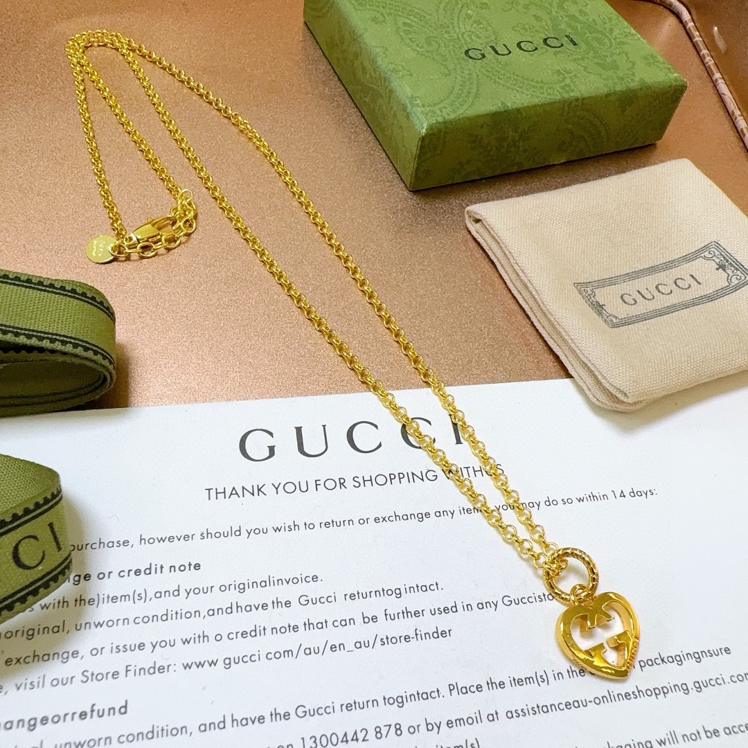 Gucci luxury necklace 2