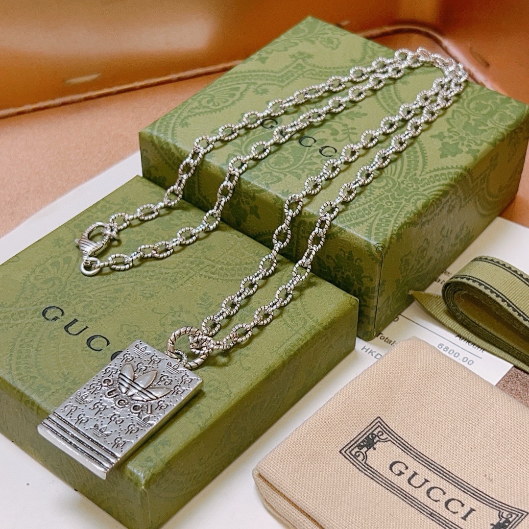 Gucci luxury necklace 2