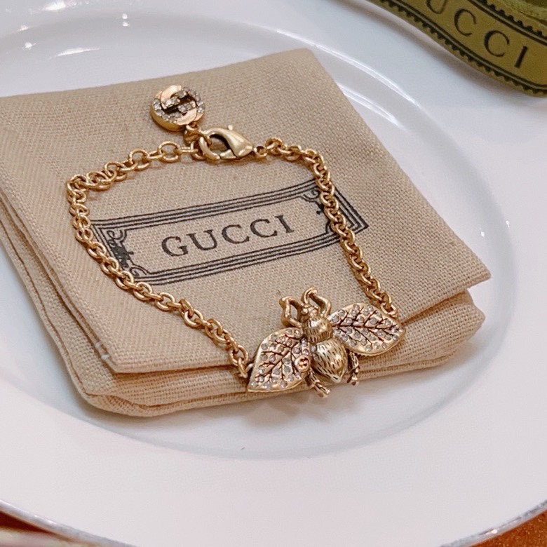 Gucci luxury bracelet 4
