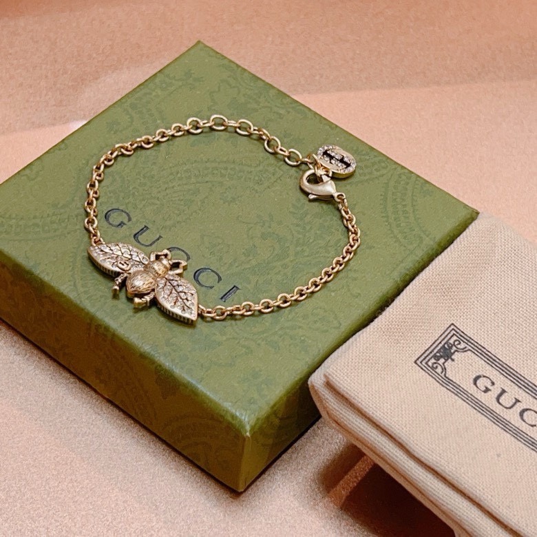 Gucci luxury bracelet 7