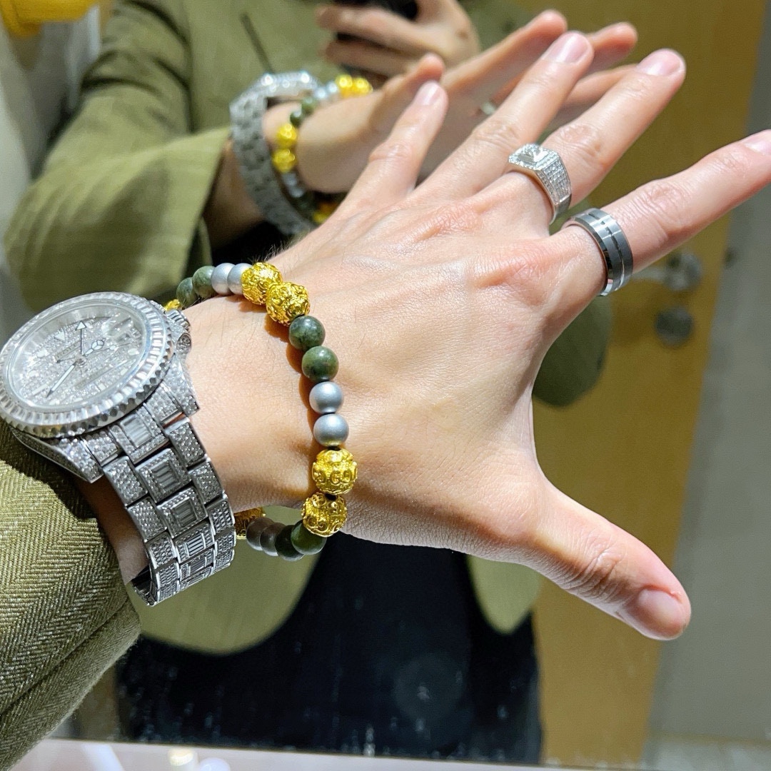 Gucci luxury bracelet 4