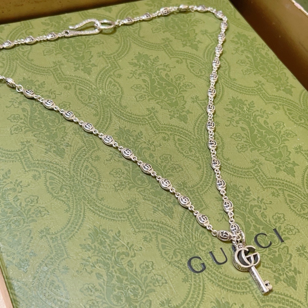 Gucci luxury necklace 5