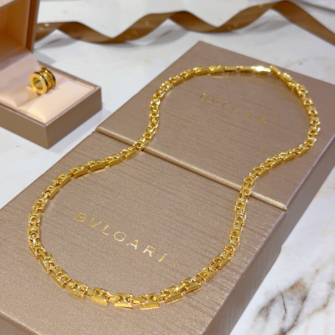 BVLGARI Boulie DIVAS’ DREAM Gold Necklace: Elegant and Impeccable Design - 图片 1