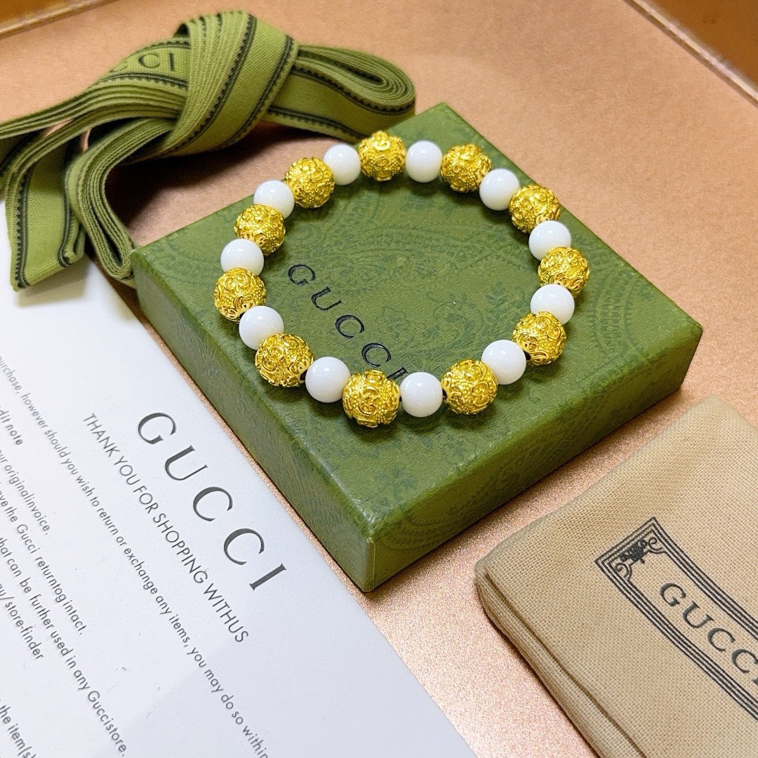 Gucci luxury bracelet 9