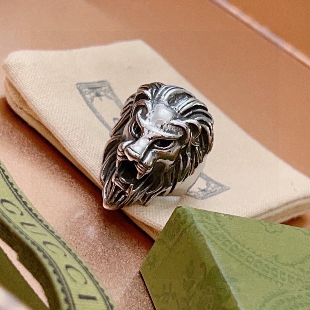 Gucci luxury ring 4