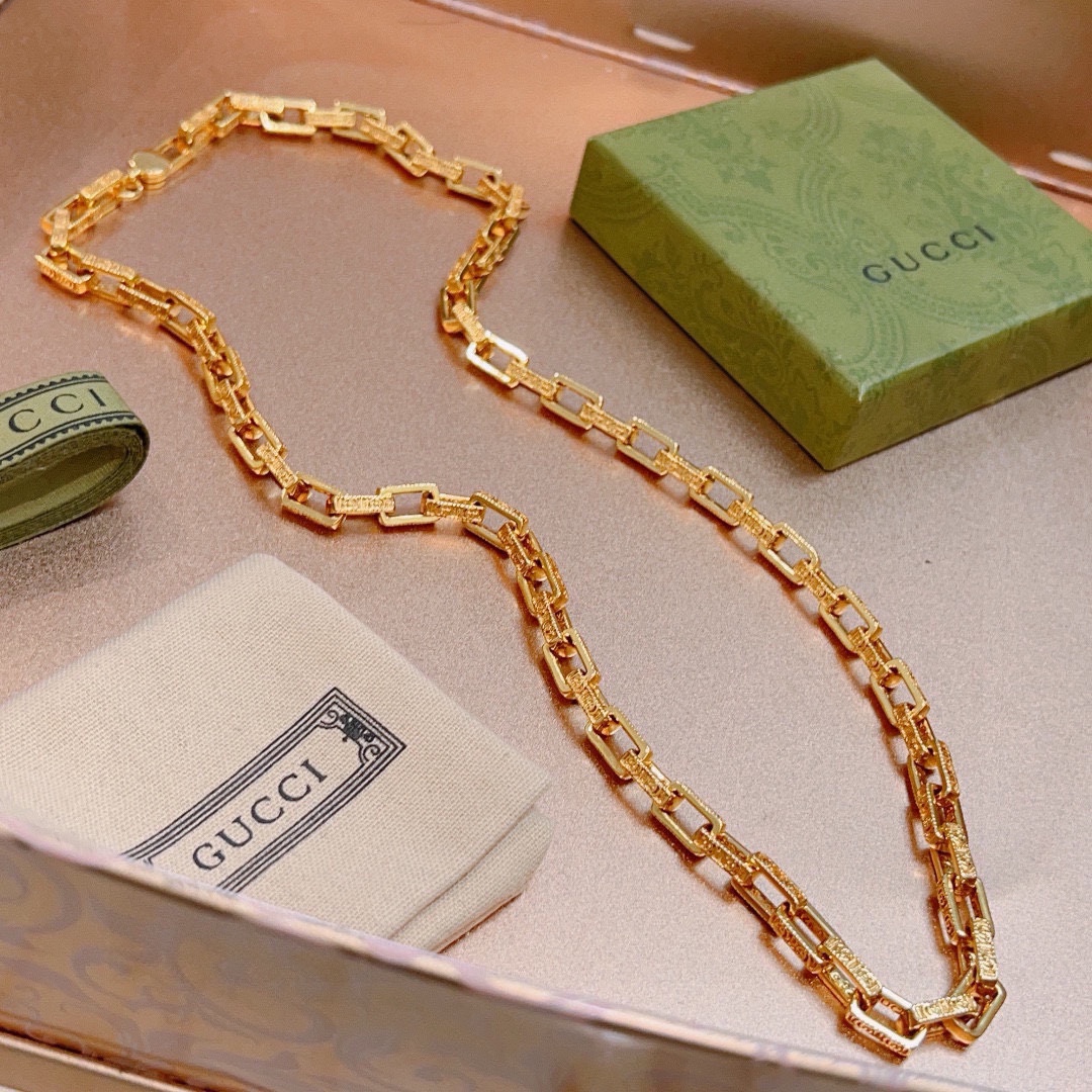 Gucci luxury designer product 7