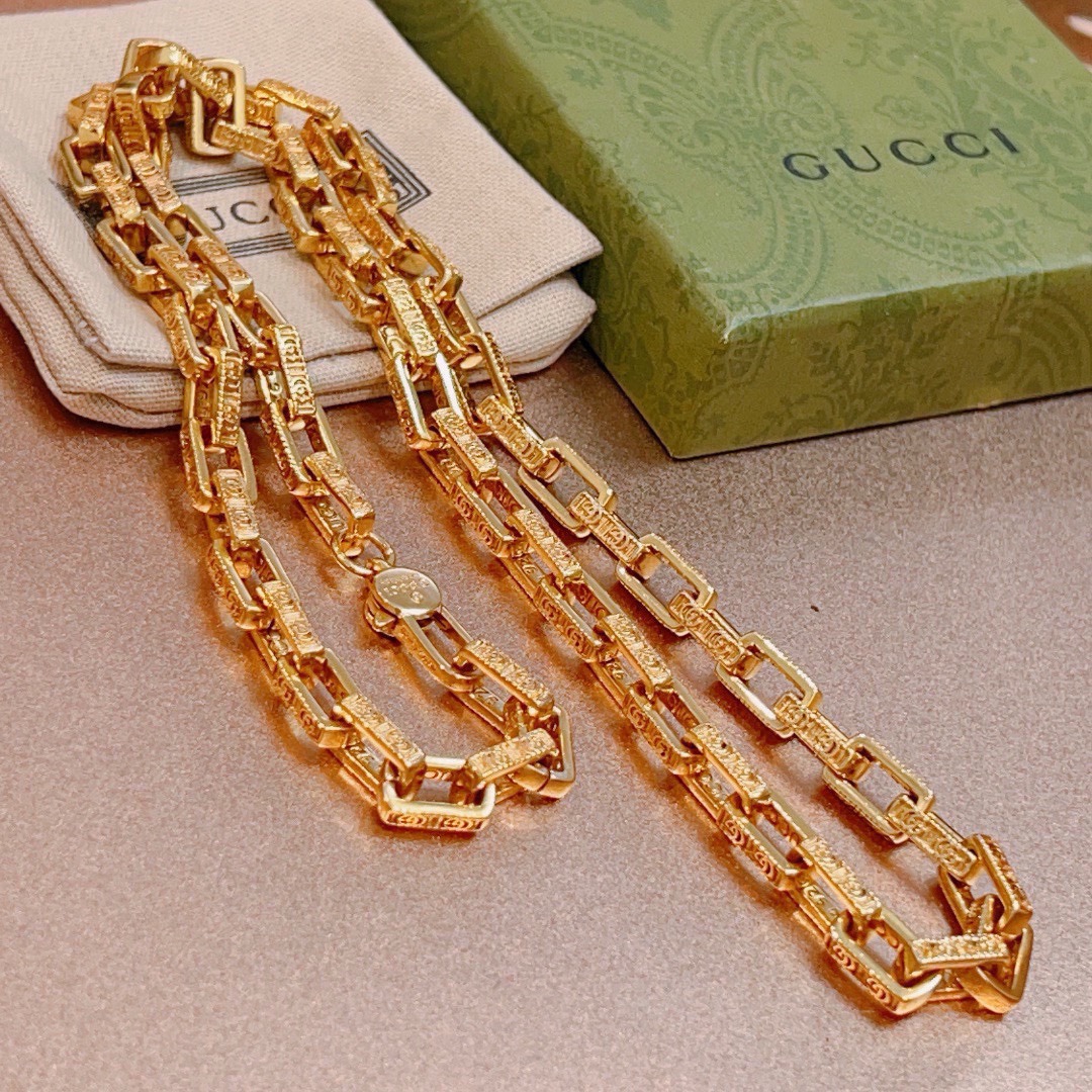 Gucci luxury designer product 4