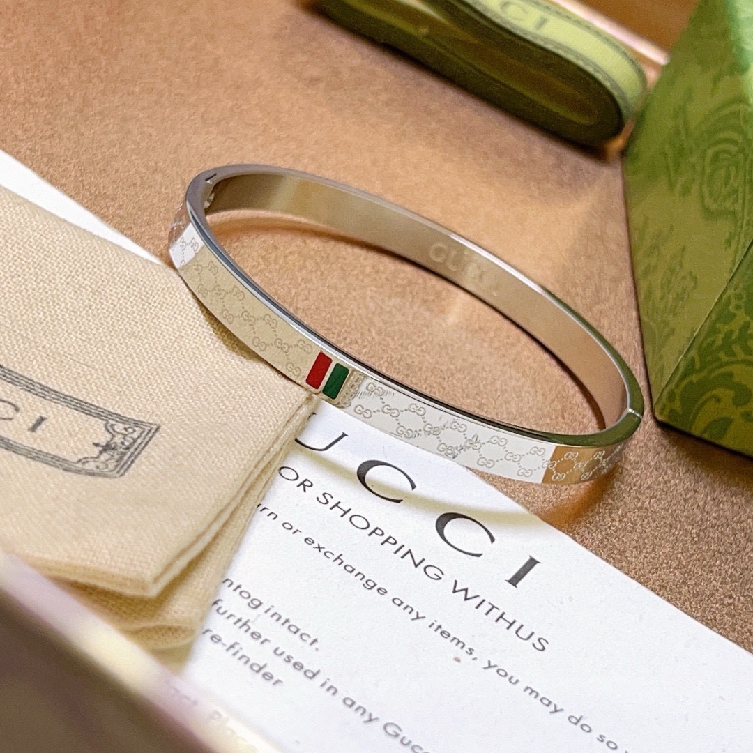 Gucci luxury item 2