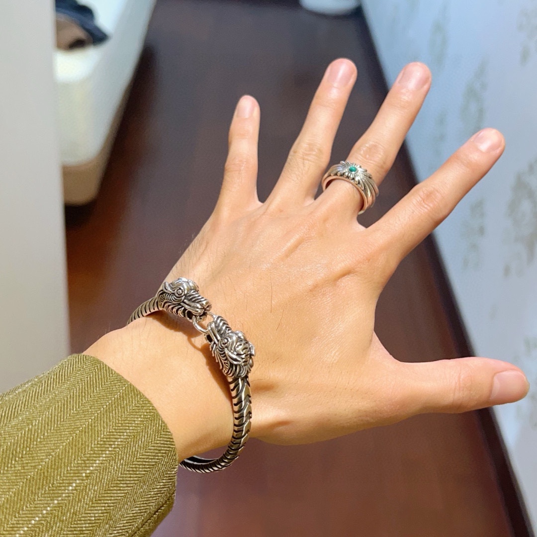 Gucci luxury item 3
