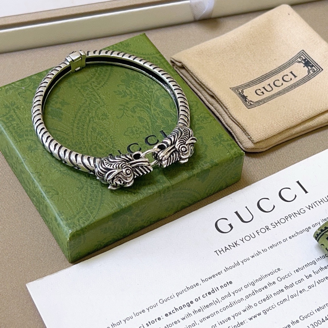 Gucci luxury item 7