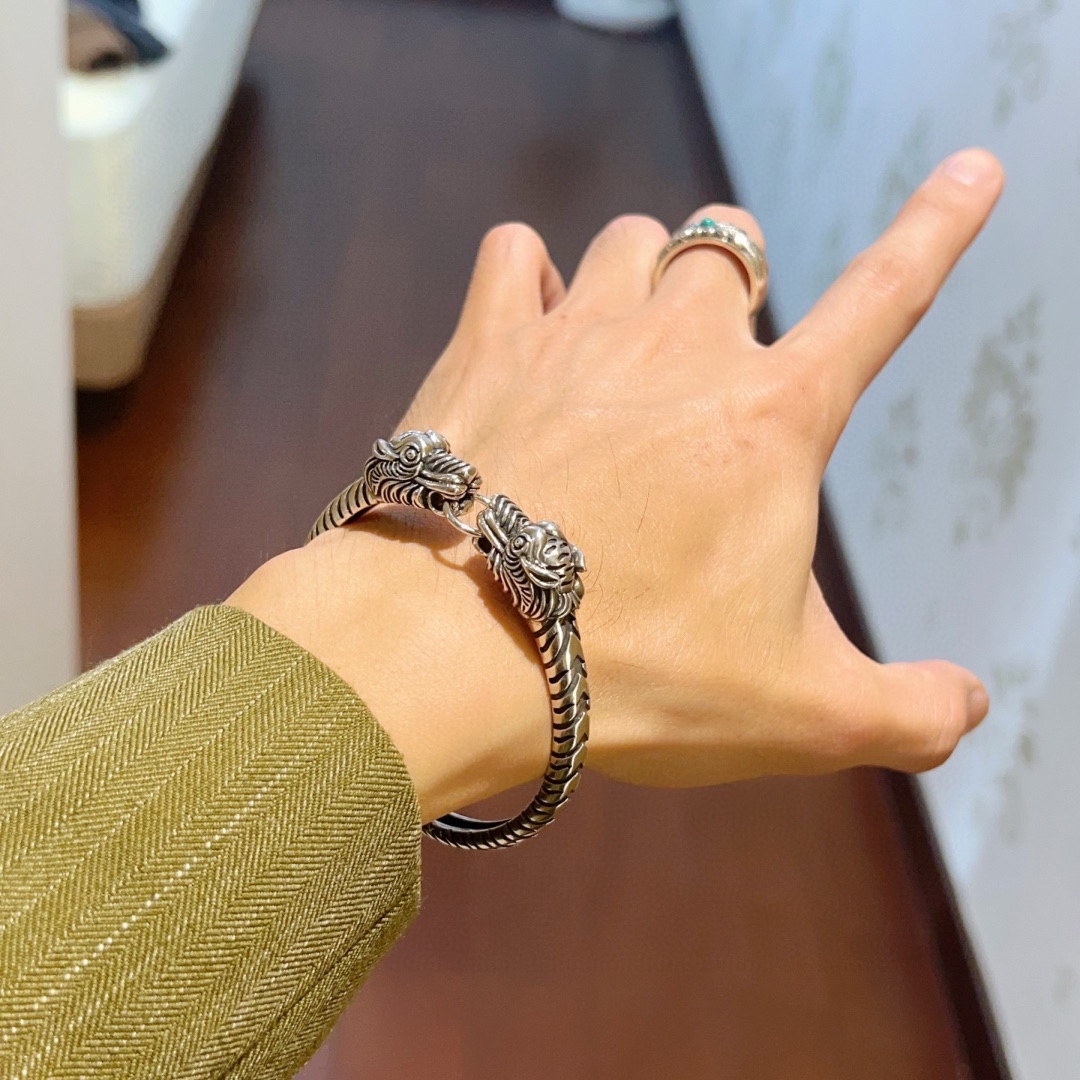 Gucci luxury item 6