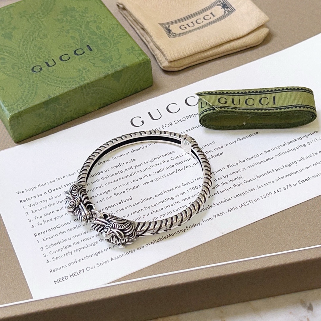 Gucci luxury item 8