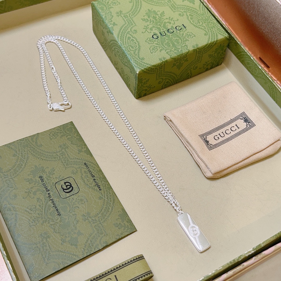 Gucci luxury necklace 4