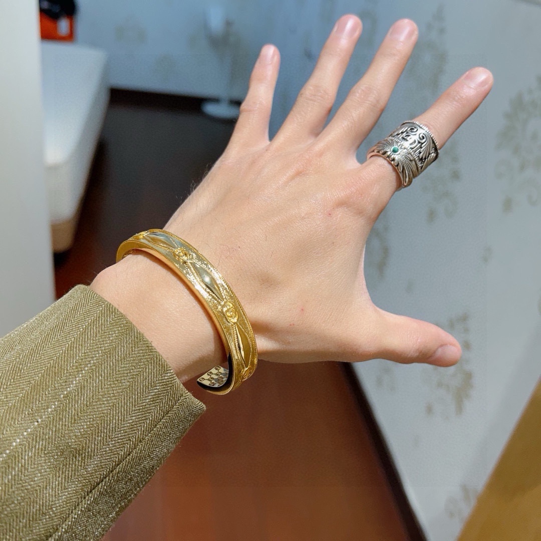 Gucci Haute Couture Haute Couture Fine Jewelry Necklace Bracelet Ring 3