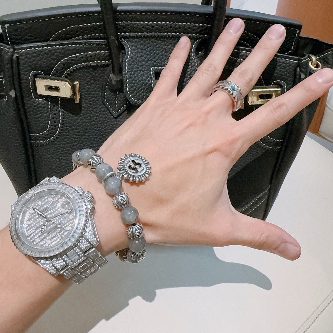 Gucci luxury bracelet 2