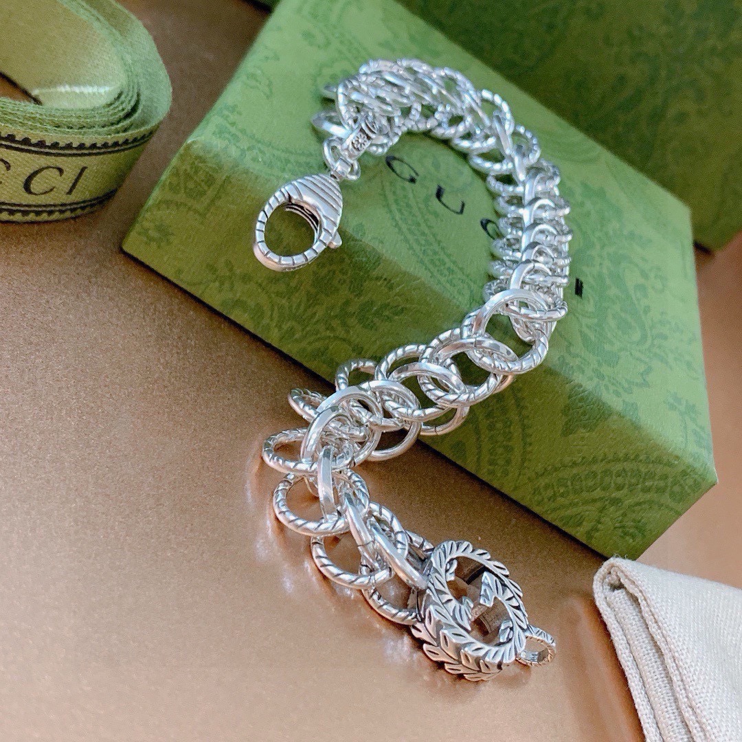 Gucci Haute Couture Haute Couture Fine Jewelry Necklace Bracelet Ring 9
