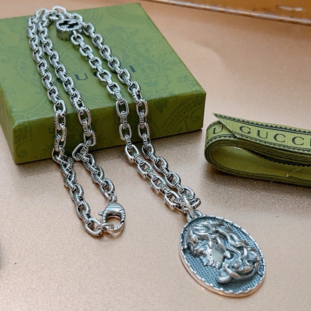 Gucci luxury necklace 7