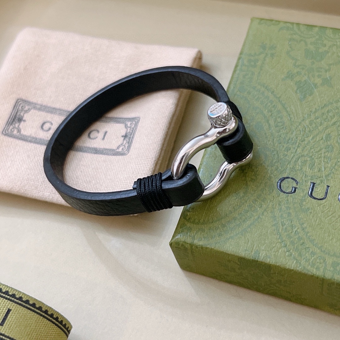 Gucci luxury designer product 7