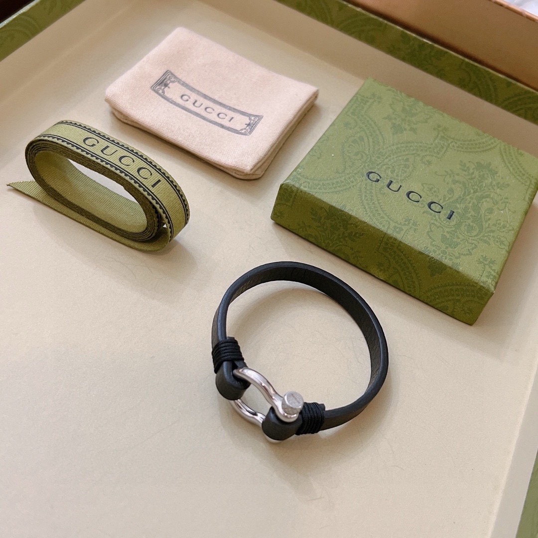 Gucci luxury designer product 8
