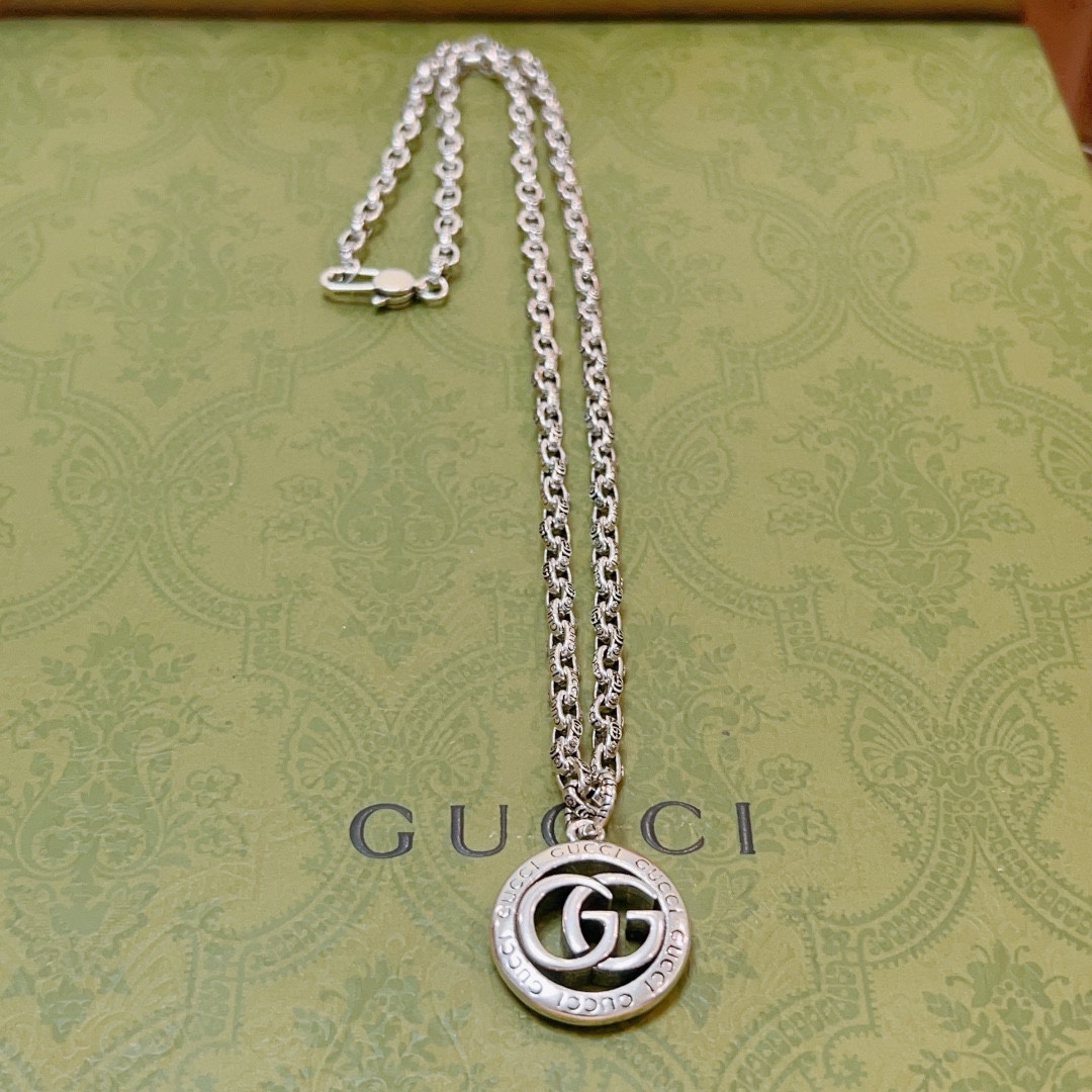 Gucci luxury necklace 2