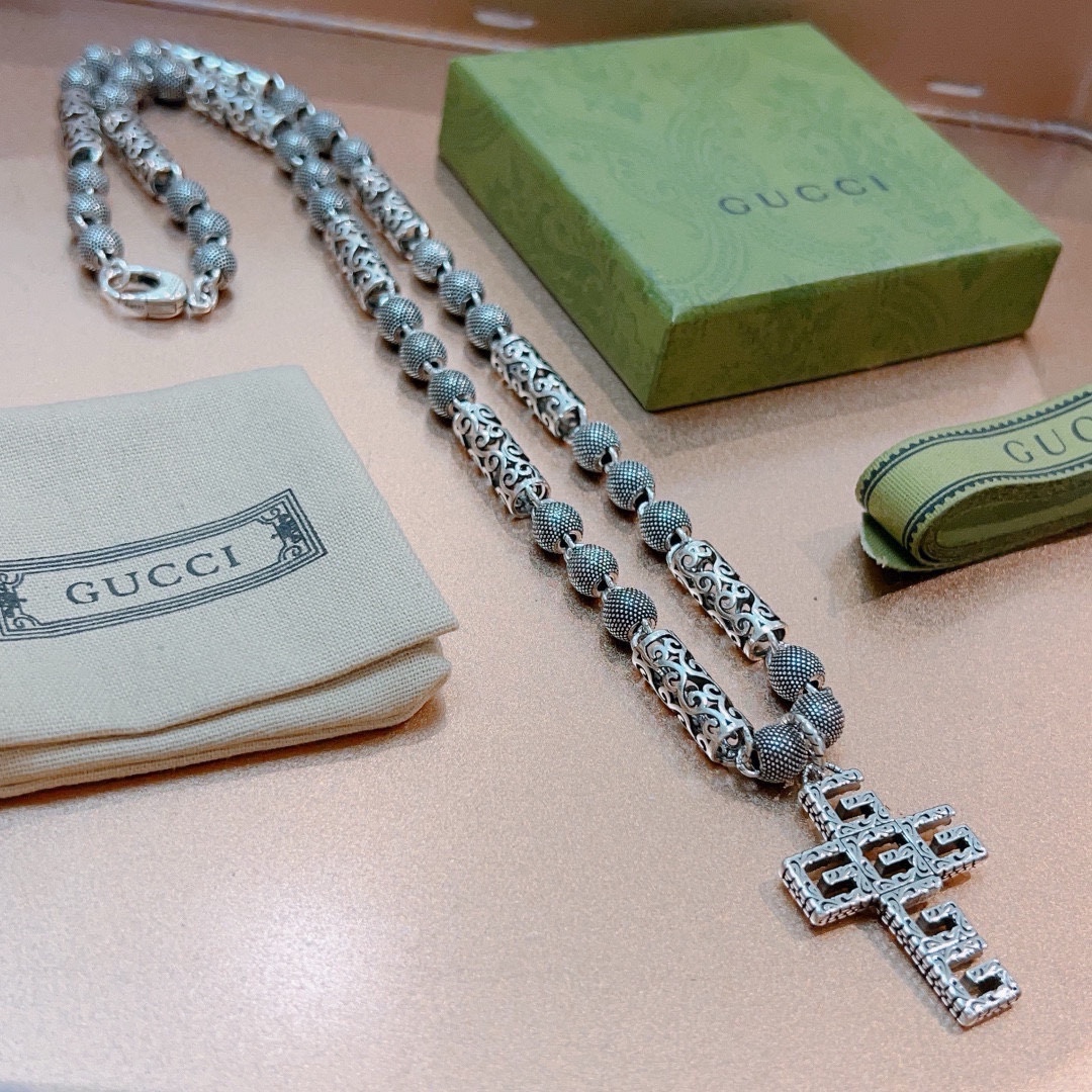 Gucci luxury designer product 7