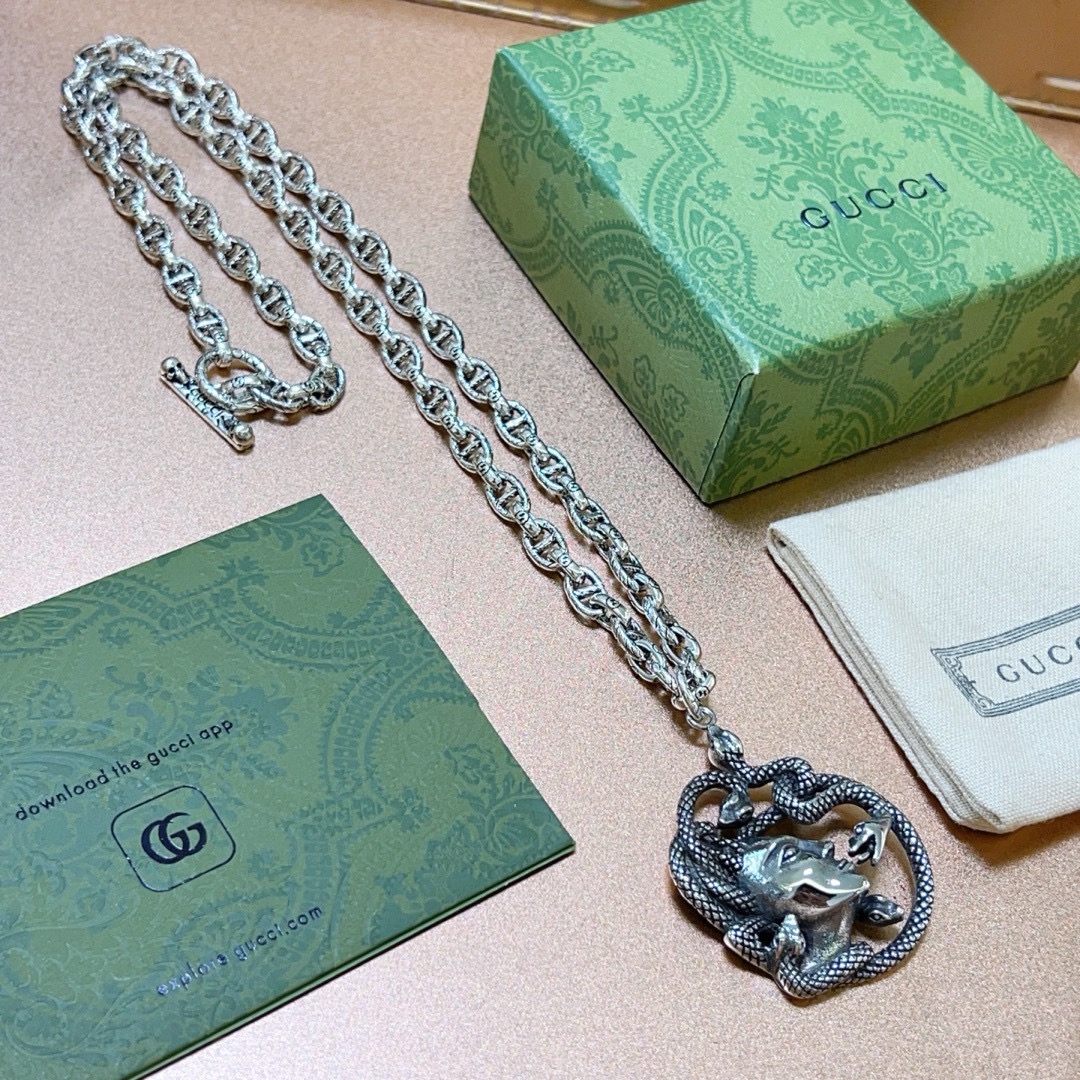 Gucci luxury necklace 7