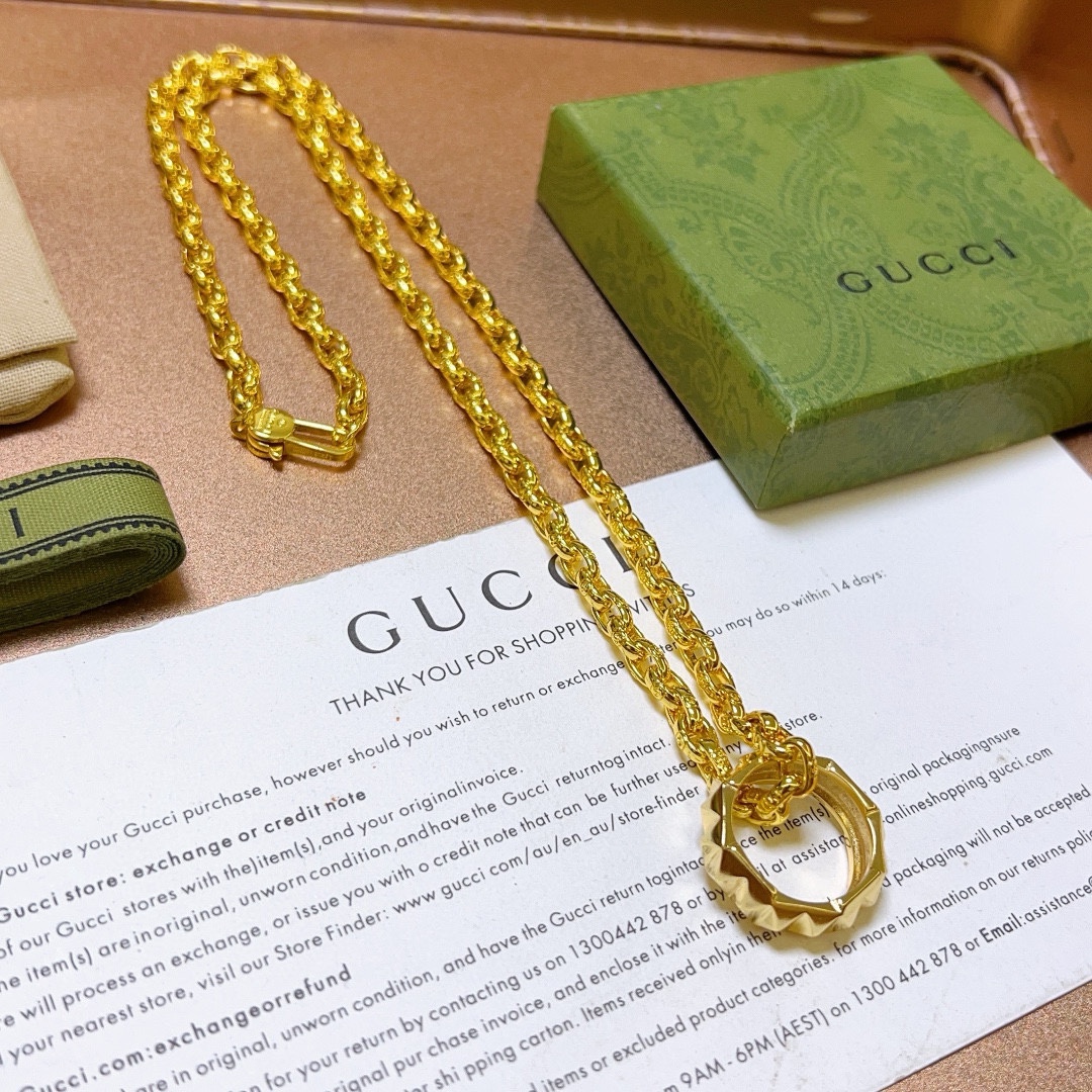 Gucci luxury necklace 2