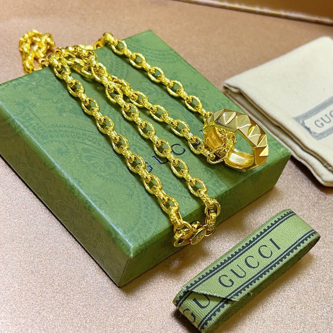 Gucci luxury necklace 8