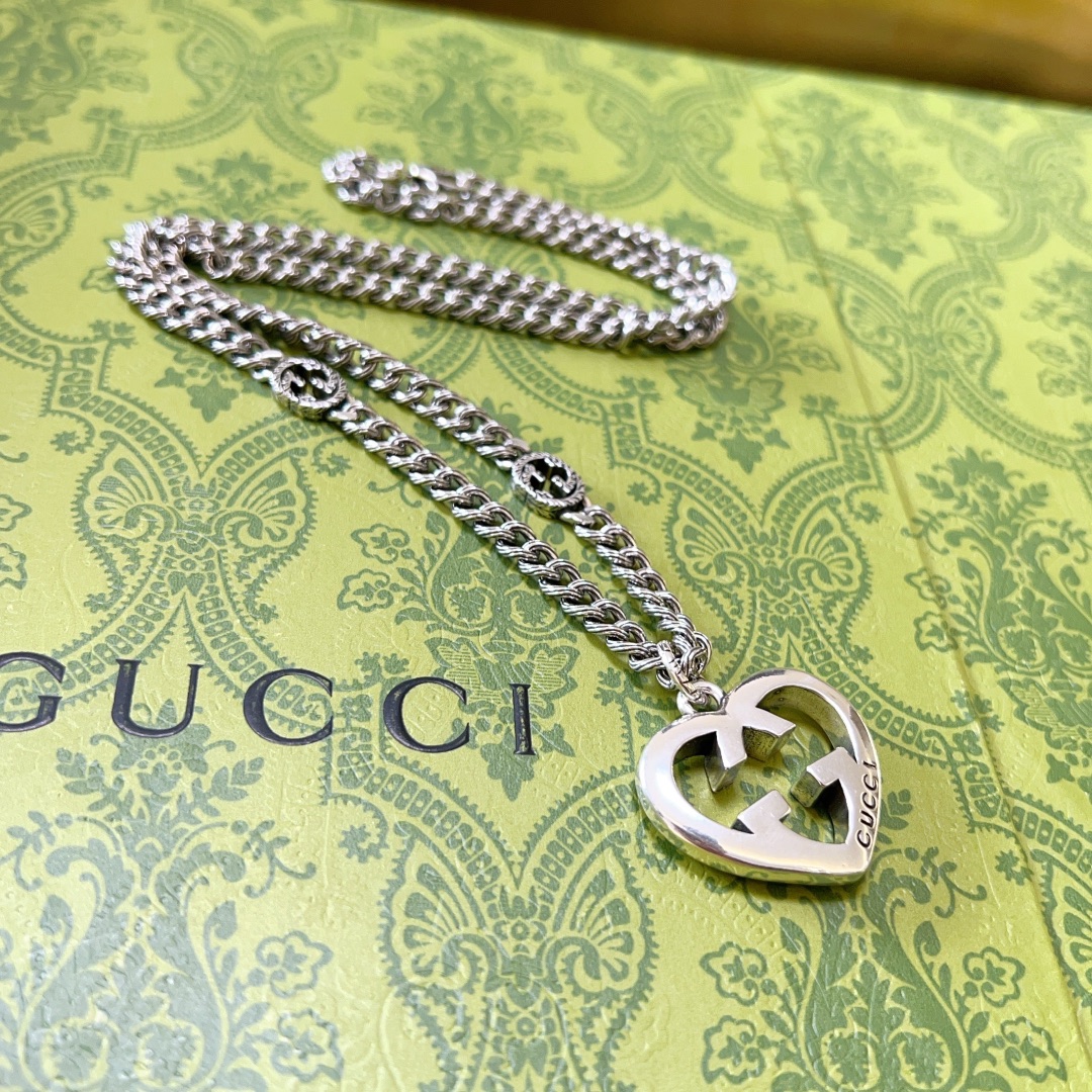 Gucci luxury necklace 7