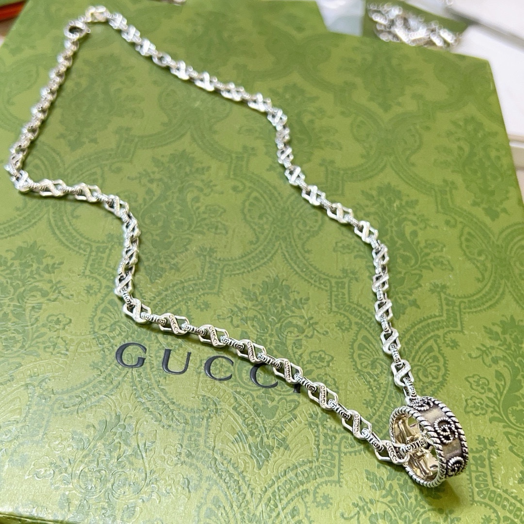 Gucci luxury necklace 4
