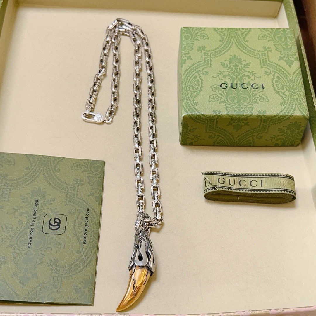 Gucci luxury necklace 2