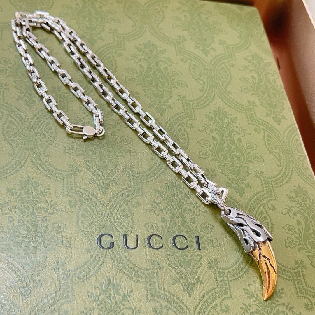 Gucci luxury necklace 8