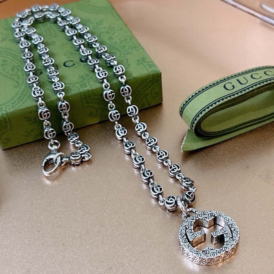 Gucci luxury necklace 2