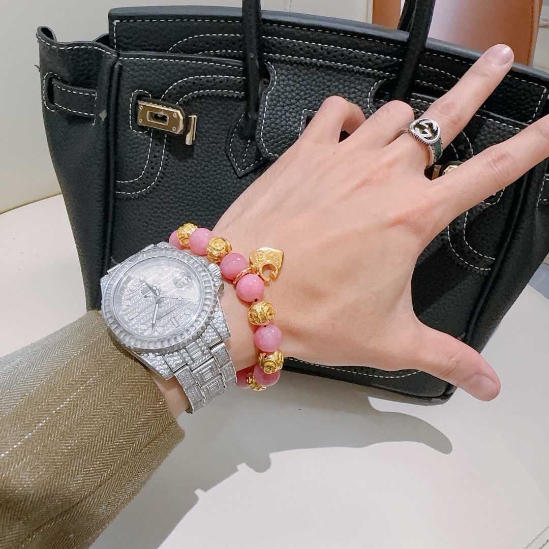 高品 新品发布Gucci古驰手链男女同款 最新款手链奢华天然石 保值增值手串 天然材质更具有性价比 全饰穿珠档次更高Anger 5