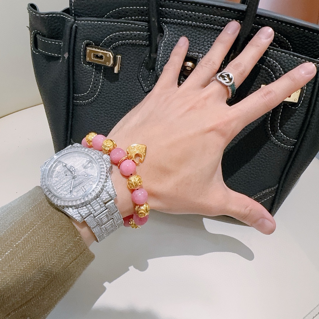 高品 新品发布Gucci古驰手链男女同款 最新款手链奢华天然石 保值增值手串 天然材质更具有性价比 全饰穿珠档次更高Anger 2