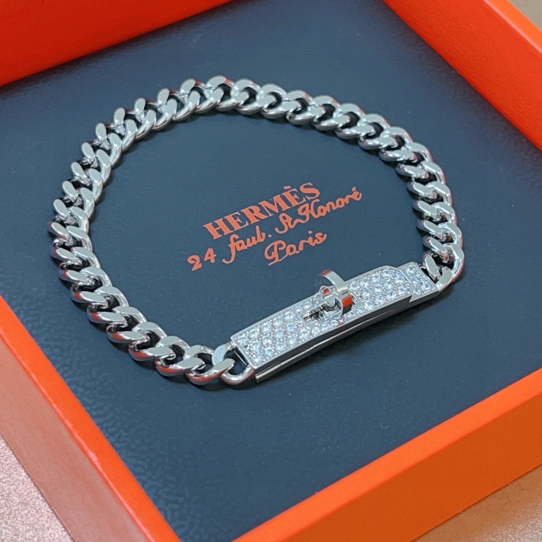 Hermès luxury bracelet 7