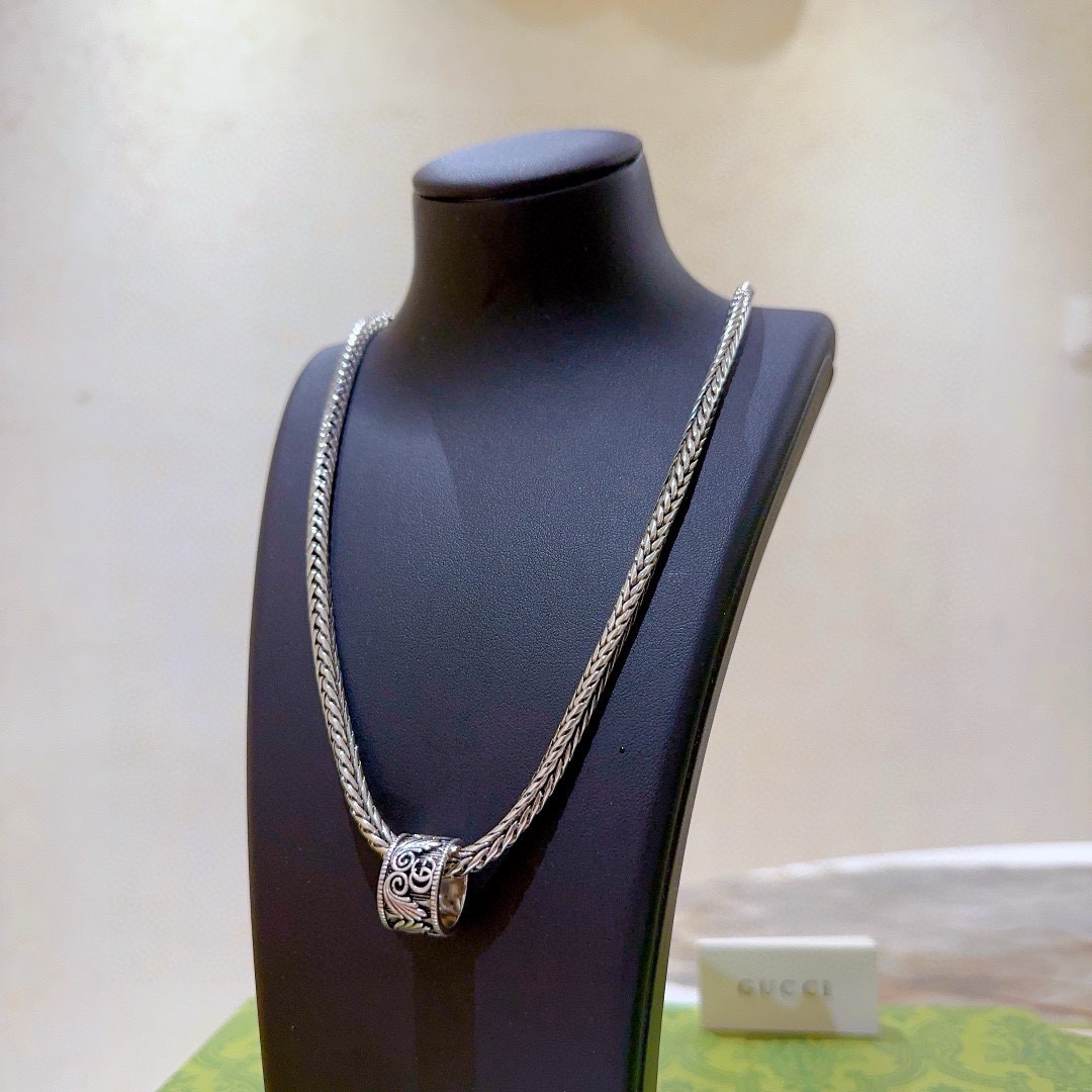 Gucci luxury necklace 7